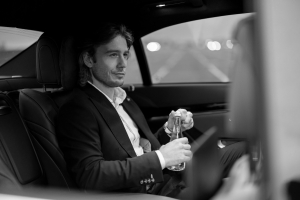 Chauffeured car service in Cannes